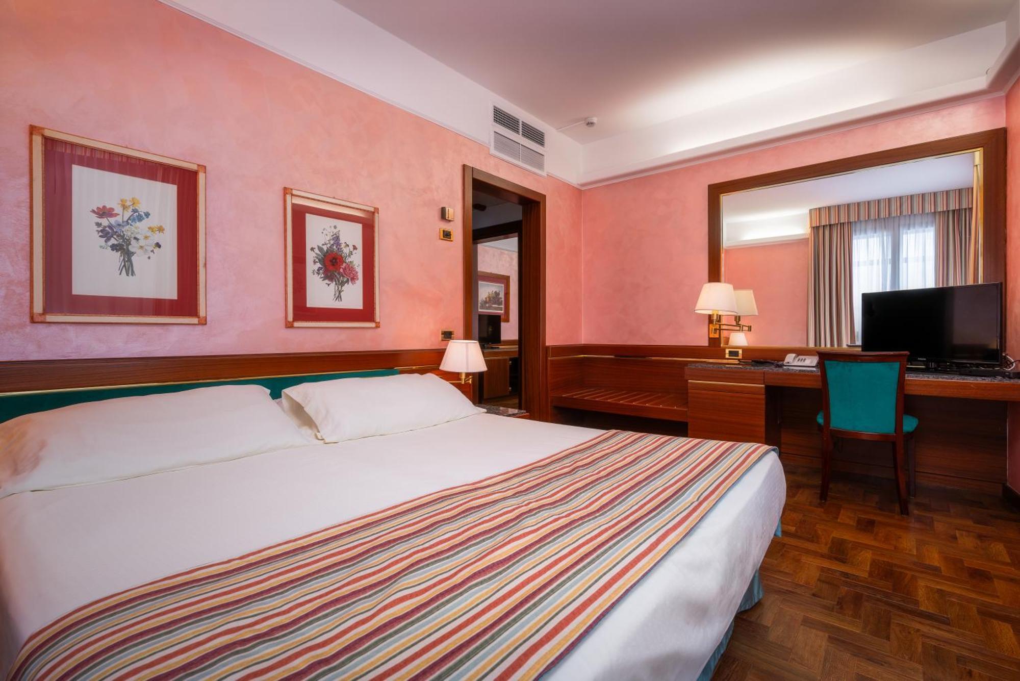 Hotel Crivi'S Milan Luaran gambar