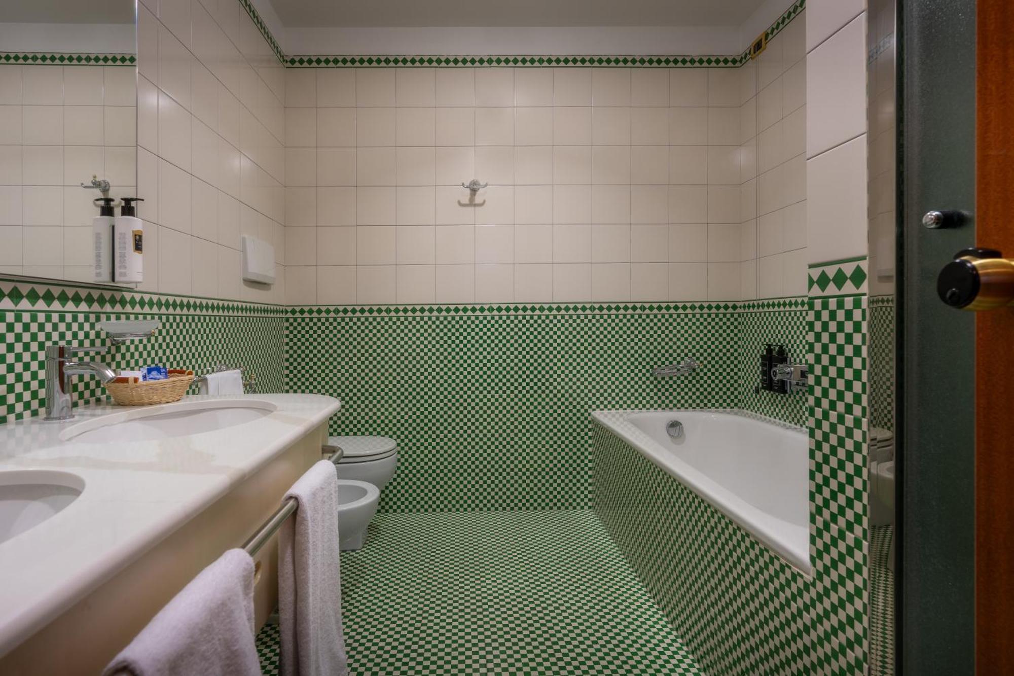 Hotel Crivi'S Milan Luaran gambar