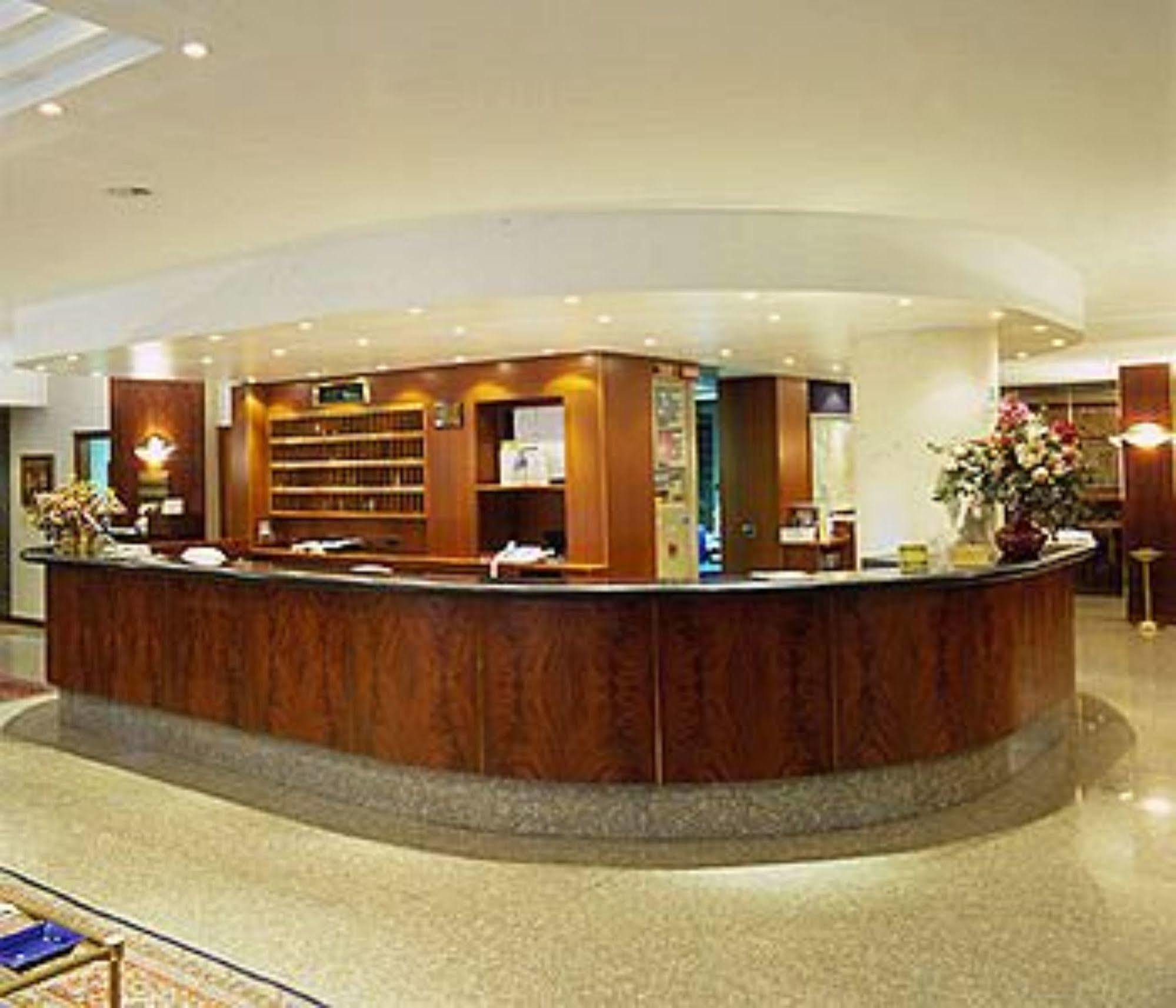 Hotel Crivi'S Milan Luaran gambar