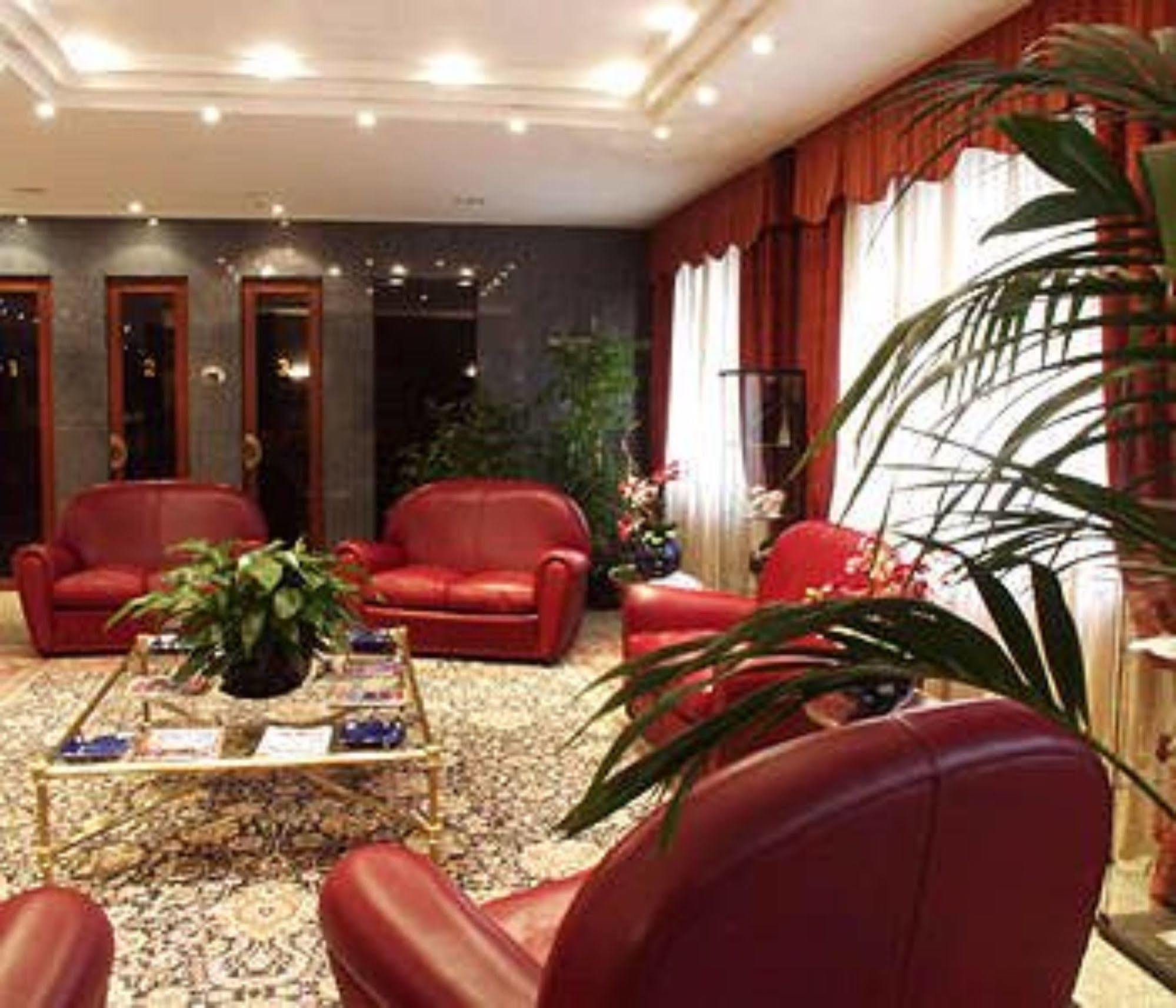 Hotel Crivi'S Milan Luaran gambar